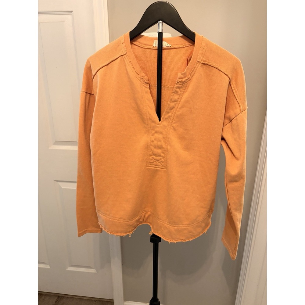 New In Henley Pullover Sweatshirt Orange V-Neck Raw Hem Med Distressed Casual